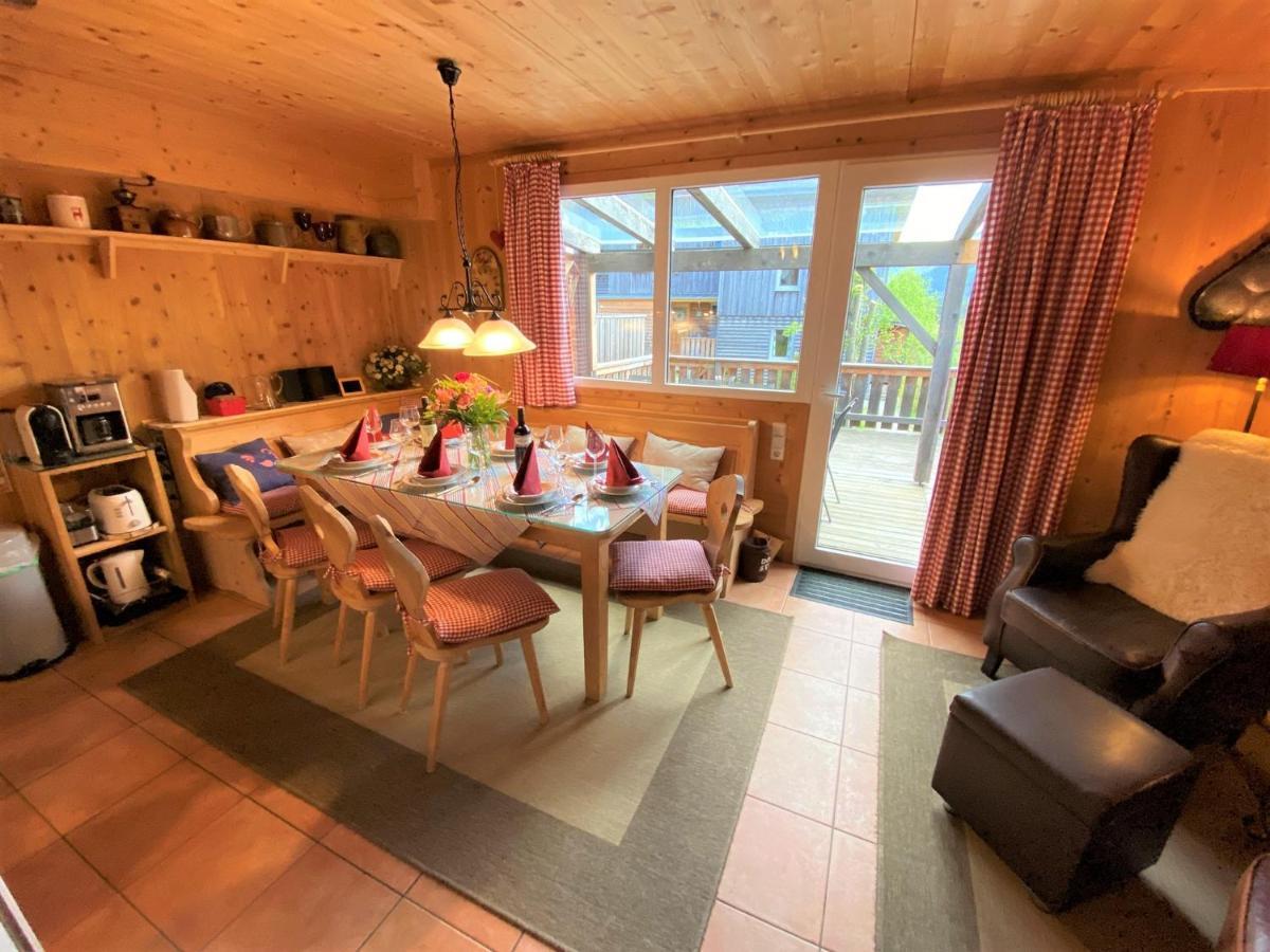 ホーエンタウアーン Uriges Chalet Auf Ueber 1250M +Dampfbad +Netflix!ヴィラ エクステリア 写真